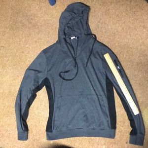 pre owned H2H size L hooded sweatshirt, long sleeve